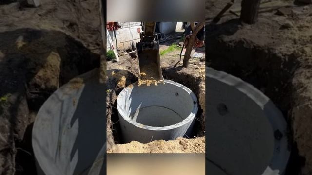 ВЫГРЕБНАЯ ЯМА ОДНОКАМЕРНАЯ ОБЪЕМОМ 4.8 М.КУБ. ДО 5 ЧЕЛОВЕК