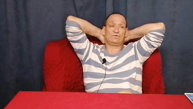 Его песня должна войти в золотую коллекцию русского рока! Смотреть до конца! смотреть онлайн