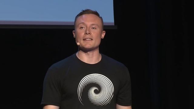 The 100 Percent Rule That Will Change Your Life | Benjamin Hardy | TEDxKlagenfurt смотреть онлайн