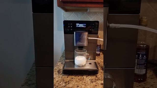 Cappuccino by Miele CM5500 смотреть онлайн