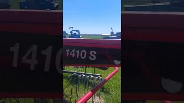 Роторный валкователь Kongskilde R+ 1410 S экспресс-обзор от Владимира Давыдова смотреть онлайн