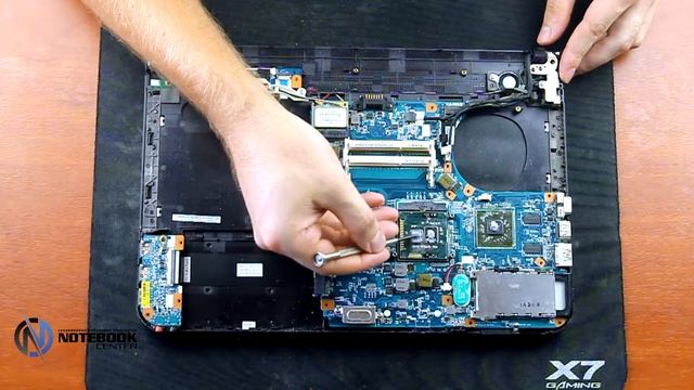 Sony VAIO VPC-EA3S1R - Disassembly and cleaning смотреть онлайн