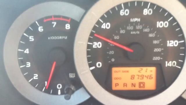 Toyota Rav4 idle Problem смотреть онлайн