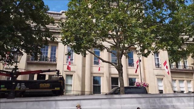 London walk: Trafalgar Square - 15-minute walk in Trafalgar Square London - narrated walk смотреть онлайн
