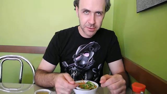 Муж пробует веганский суп!Он в восторге