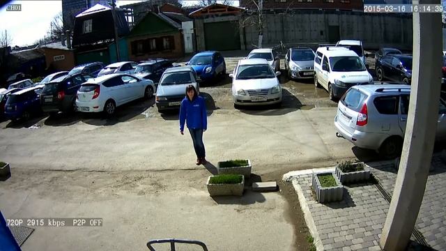 Сравнительное видео с камеры IP SpezVizion SVI-642B (720р) смотреть онлайн