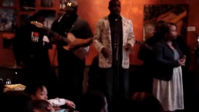 V. LaMar Wilson at Java Bean Cafe pt. I смотреть онлайн