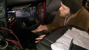 Шевроле Нива. Быстрое снятие вентилятора печки. Доступ к радиатору отопителя.