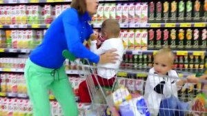 Bad Kid vs GIANT DINOSAUR in SUPERMARKET Learn Colors & Johny Johny YES PAPA Nursery Rhymes for Kids