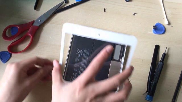 iPad Mini 2 Display Repair смотреть онлайн