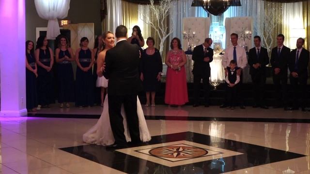 Klejdi and Susan's Surprise Sway Wedding Dance Michael Buble смотреть онлайн