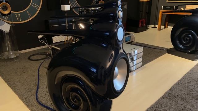 SEXIEST Hifi Speakers of the world B&W Nautilus [4Kᵁᴴᴰ] REAL SOUND.mp4 смотреть онлайн