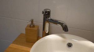 Можно ли покрасить плитку? БЮДЖЕТНЫЙ РЕМОНТ ВАННОЙ КОМНАТЫ | Alte Fliesen lackieren DIY