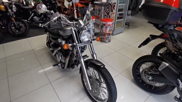Suzuki VS 1400 Intruder смотреть онлайн