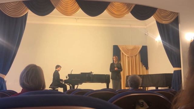 Изольда Нижникова. 2 курс Училища при Саратовской консерватории смотреть онлайн