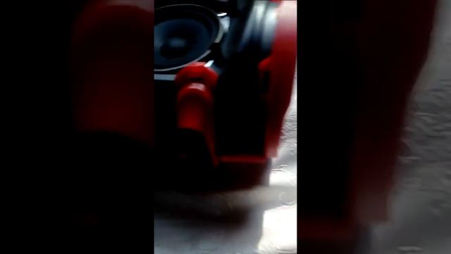 Купил JBL икстрим 2 смотреть онлайн