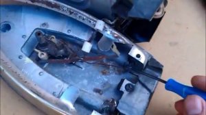 Разбираем старый советский утюг