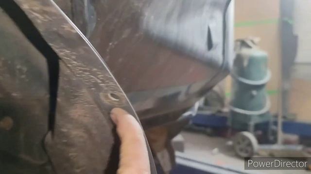 Как снять задний бампер на Митсубиси аутлендер 14года. Mitsubishi Outlander 14 год