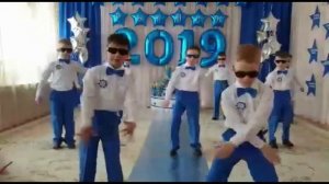 танец на детском утреннике под Шедоурейз "Astral Step" #3