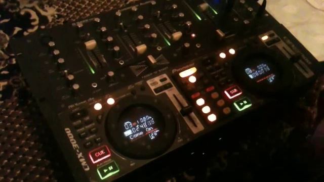 Pioneer CMX 3000+микшер American Audio Q-2422 mk2 смотреть онлайн