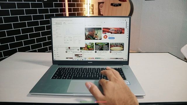 Unboxing 5.9 Juta Huawei Matebook D15 i5 8/512GB 2023 ll Bungkuus!!! смотреть онлайн