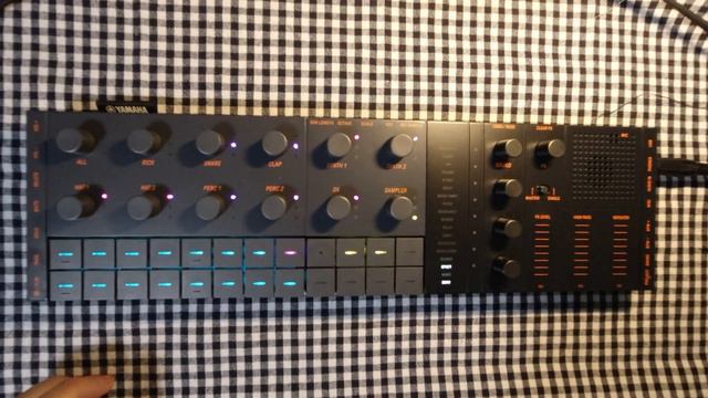 YAMAHA SEQTRAK (drum'n'bass / synth jam 2024 #5) смотреть онлайн