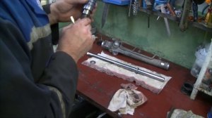 РЕМОНТ РУЛЕВОЙ РЕЙКИ ОПЕЛЬ (OPEL) СВОИМИ РУКАМИ. ЗАМЕНА РЕМКОМЛЕКТА РУЛЕВОЙ РЕЙКИ (SAGINAW). DIY