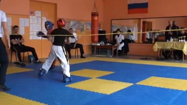 Келямов Руслан 1.2 ЛАЙТ 05.04.15 турнир «Золотой ринг» по кикбоксингу, Симферополь (ГРЭС) WAKO смотреть онлайн