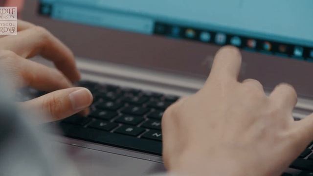 Case Based Learning at Cardiff University School of Medicine смотреть онлайн