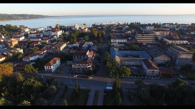 Полет над Сухумом. Абхазия смотреть онлайн