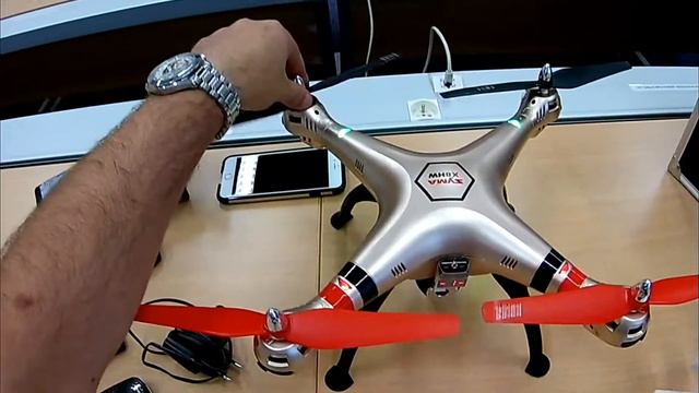 drone syma X8HW смотреть онлайн