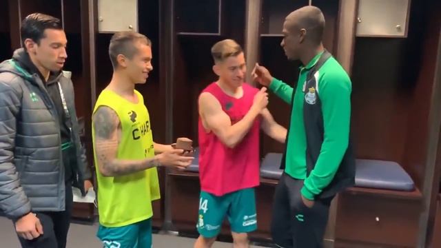 MOISÉS CAICEDO CONVOCADO POR EL BRIGHTON ? | FIN DEL CASO JORGE PINOS | ANGELO PRECIADO SUPLENTE смотреть онлайн