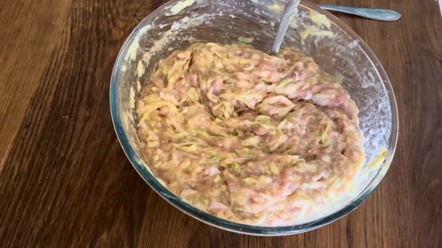 КЕТО КАБАЧКОВЫЕ ОЛАДЬИ МЯСНЫЕ ОЛАДЬИ #кабачковыеоладьи #пп #кеторецепт #изкабачков #lowcarb #keto смотреть онлайн