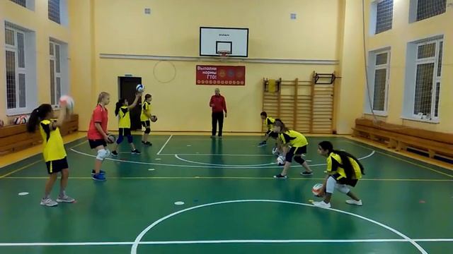 Фрагмент урока по волейболу 6 класс смотреть онлайн
