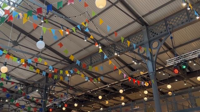 поиск квартиры, вручение красного диплома, летний Петербург | влог смотреть онлайн