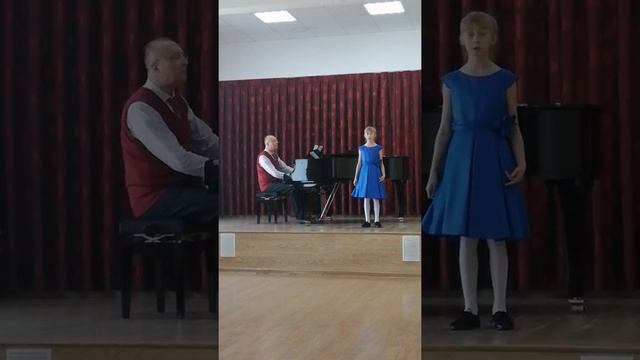 Полина Бугай. "Мамин праздник" смотреть онлайн