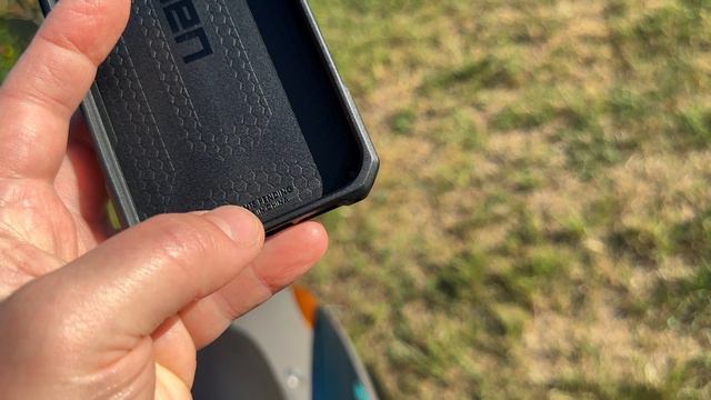 Чехол UAG Monarch для IPhone 15 Pro зеленый (KevlarElement Green)