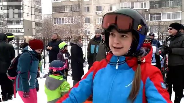 В Ласках построили трассу с закрытым поворотом смотреть онлайн