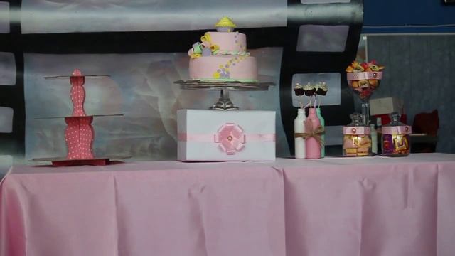 Лизочке один год. Candy bar смотреть онлайн