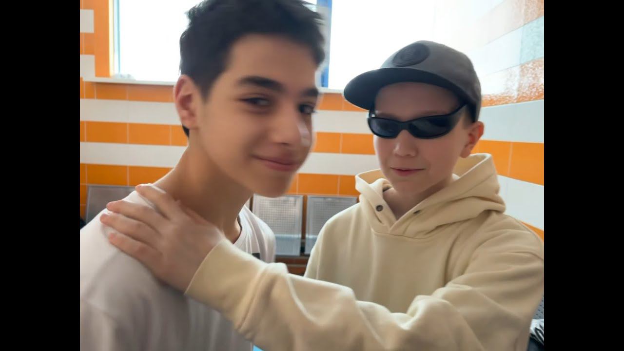 Тесно 4k #4k #nike #14promax #apple