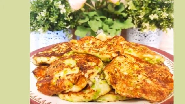 По-весеннему сочно и красиво! Готовим кабачковые оладьи смотреть онлайн