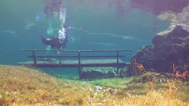 Невероятно чистая вода смотреть онлайн