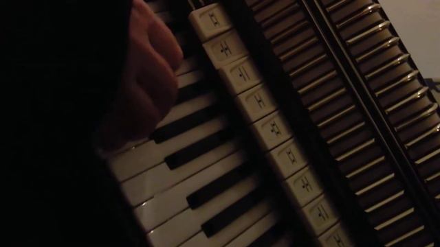 La Tore Sephardic Tune Accordion Hohner Verdi II смотреть онлайн