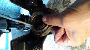 Швейная машина Подольск - неисправности толкателя челнока.