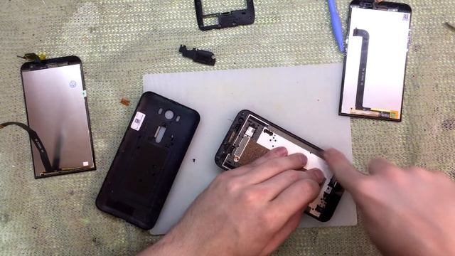 Asus ZE500Kl Замена Модуля Дисплея и Сенсора / Asus ZE 500 KL LCD Touchscren Replacement смотреть онлайн
