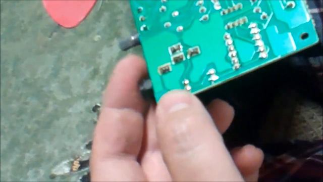 Fender Frontman 25R doesn't amplify a guitar..... Let's fix it. смотреть онлайн