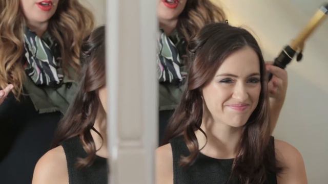 How to use a curling tong with hairstylist Paloma Rose Garcia смотреть онлайн