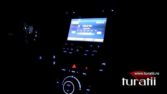Hyundai Santa Fe 2,2l CRDi AT explicit video 3 of 4 смотреть онлайн