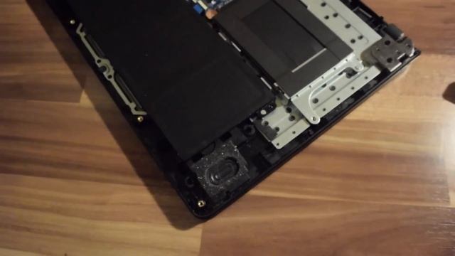 Acer Aspire ES1-311 SSD Upgrade Tutorial смотреть онлайн