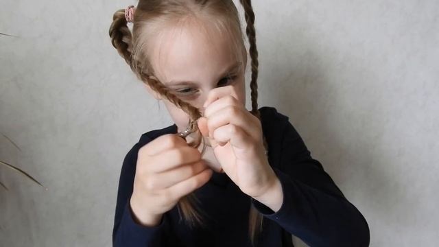DIY - легкие и простые прически для девочек - матсер-класс от Кати смотреть онлайн
